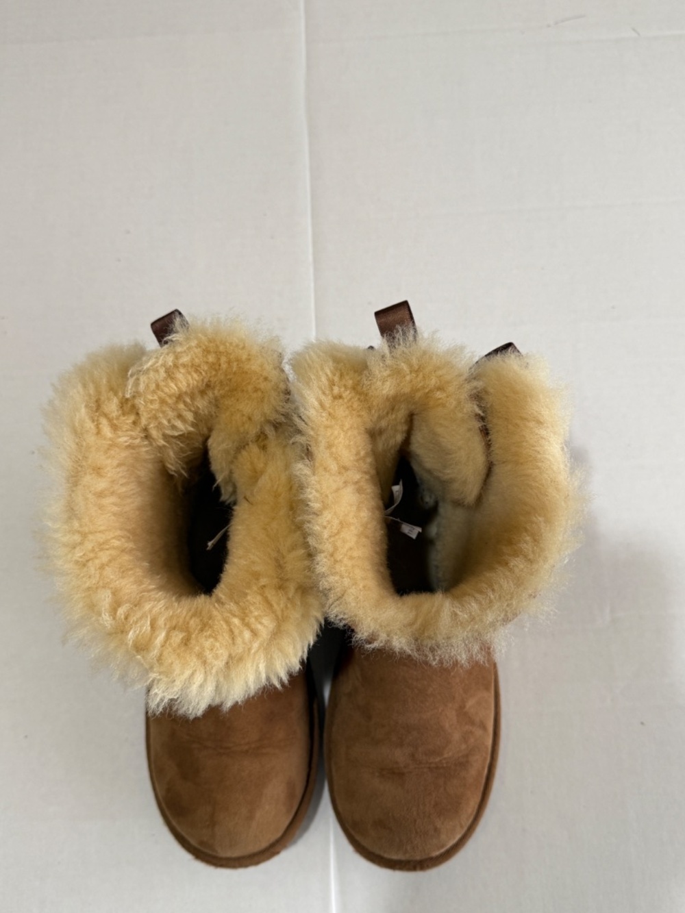 Girls UGG Bailey Bow ll Boot size 2 - Picture 13 of 13